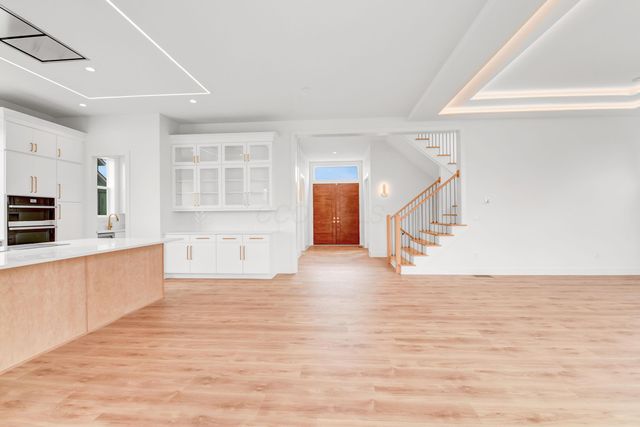 1604 Pinnacle Club Drive, Grove City, OH 43123