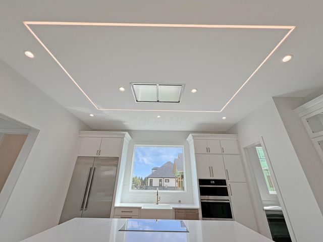 1604 Pinnacle Club Drive, Grove City, OH 43123