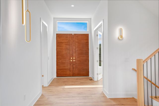 1604 Pinnacle Club Drive, Grove City, OH 43123