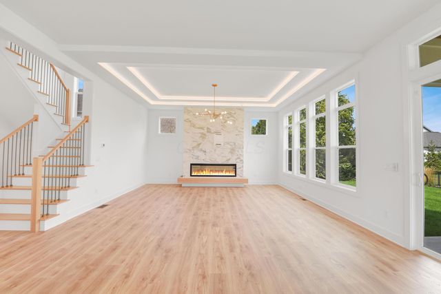 1604 Pinnacle Club Drive, Grove City, OH 43123