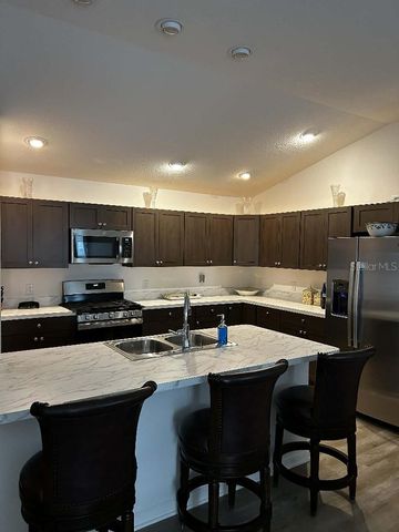 1635 ECHOLS COURT, The Villages, FL 34762