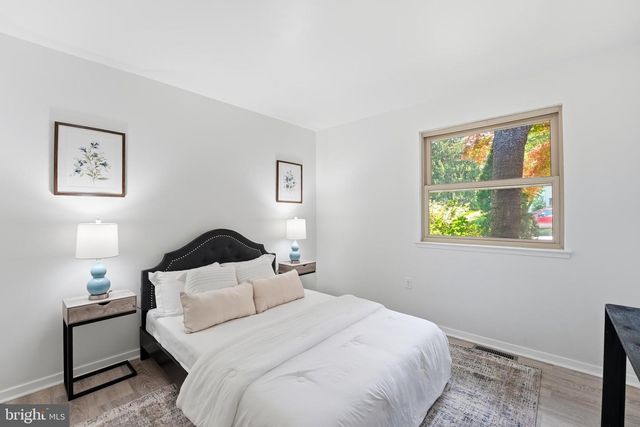 12700 WESTPORT LN, Woodbridge, VA 22192