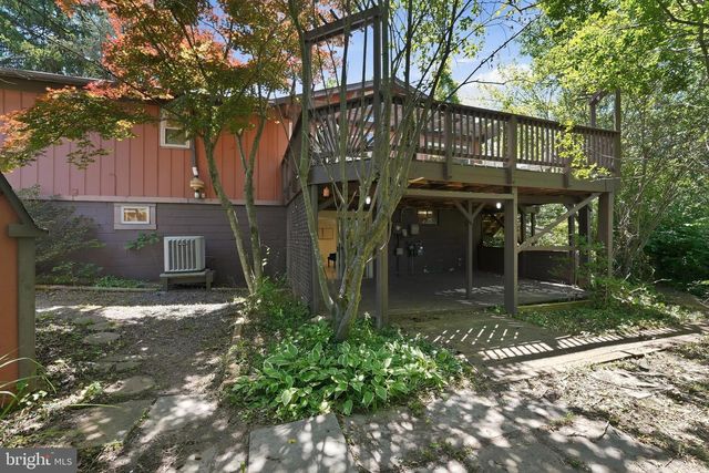 12700 WESTPORT LN, Woodbridge, VA 22192