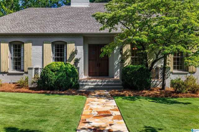 4400 FREDERICKSBURG DRIVE, Mountain Brook, AL 35213