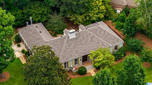 4400 FREDERICKSBURG DRIVE, Mountain Brook, AL 35213