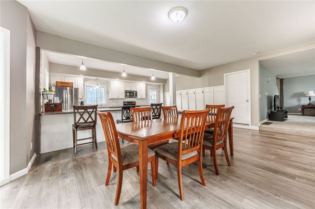 21 State Street, East Bloomfield, NY 14469