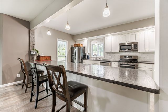 21 State Street, East Bloomfield, NY 14469