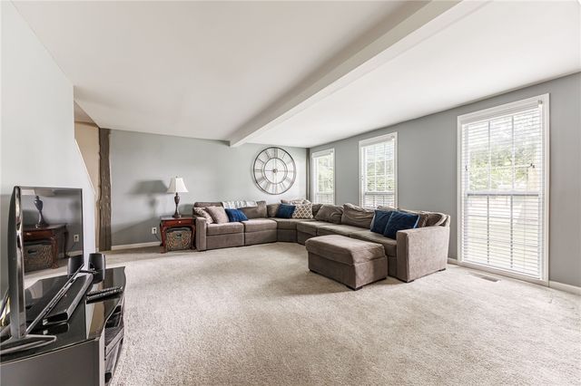 21 State Street, East Bloomfield, NY 14469