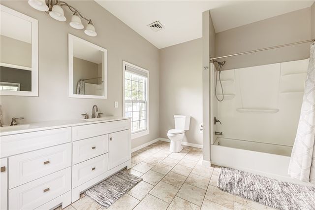 21 State Street, East Bloomfield, NY 14469
