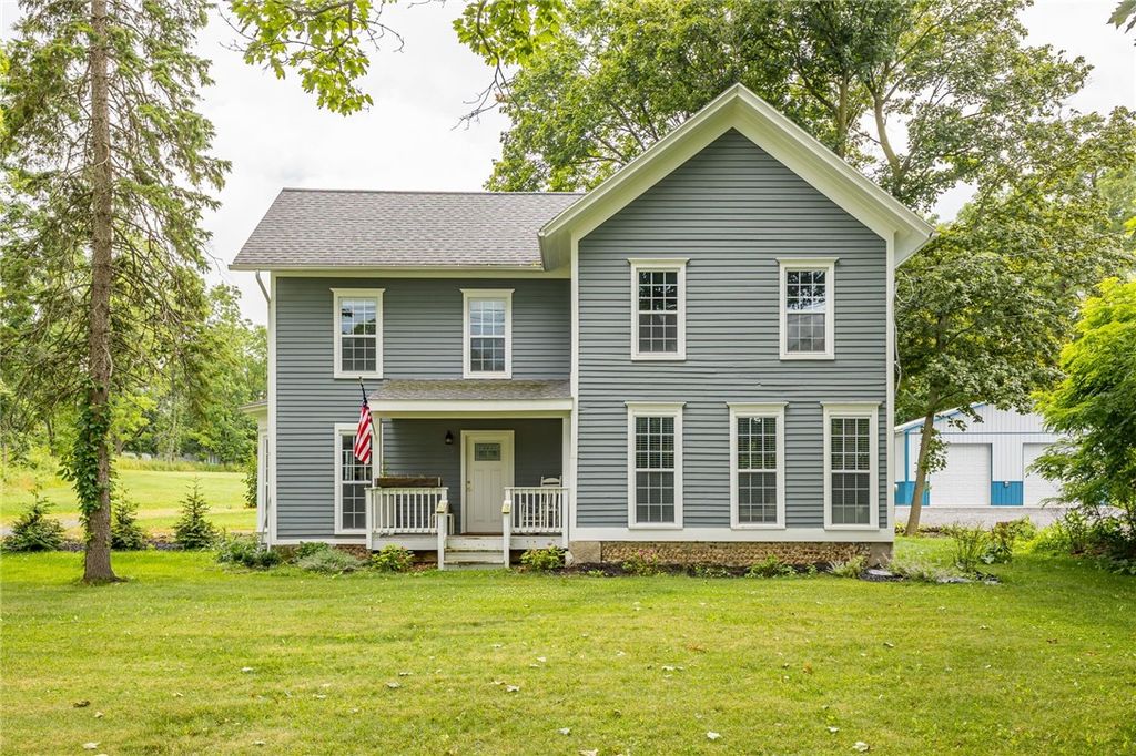 21 State Street, East Bloomfield, NY 14469