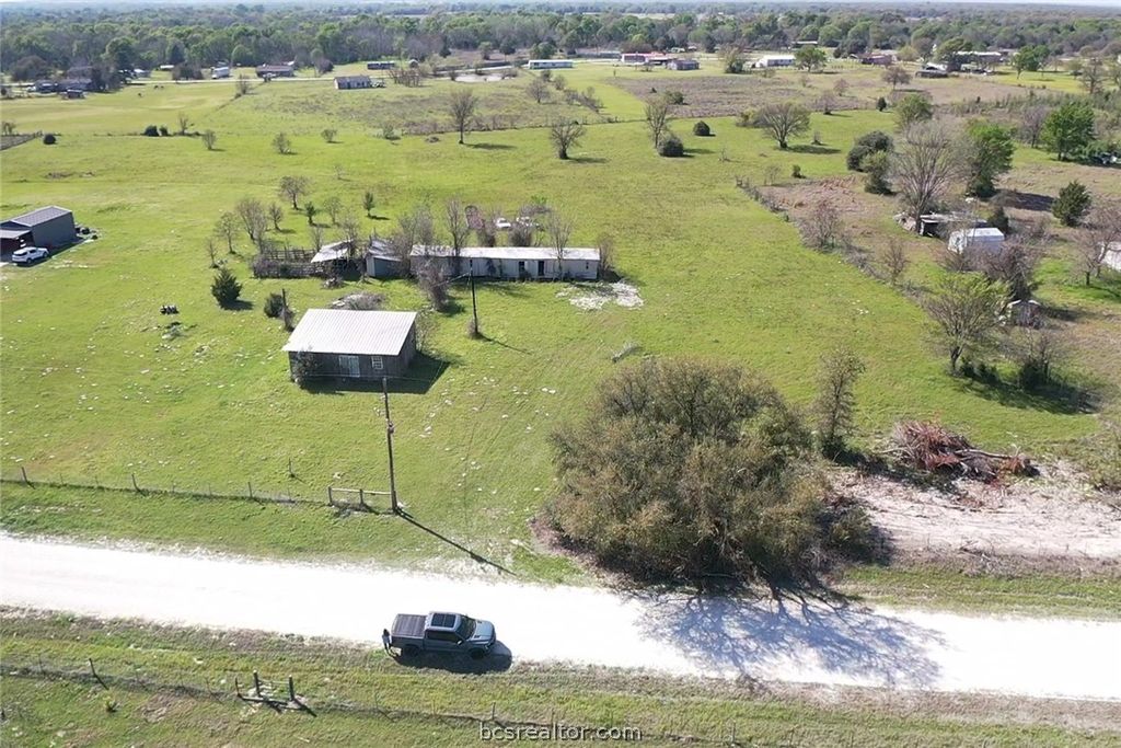5 acs Mustang Loop, Madisonville, TX 77864 — photo 2