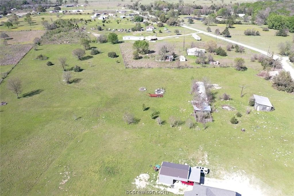 5 acs Mustang Loop, Madisonville, TX 77864 — photo 5