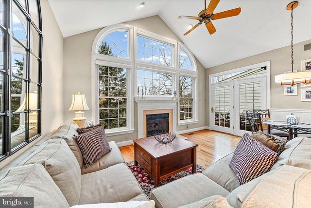 236 GREENBRIAR DR, West Chester, PA 19382