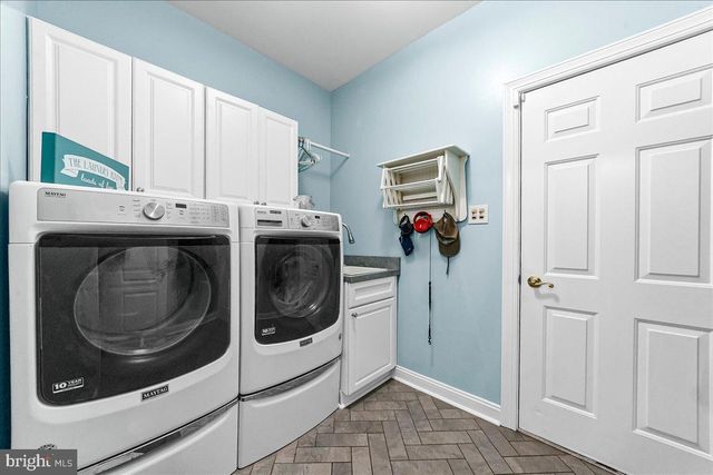 236 GREENBRIAR DR, West Chester, PA 19382