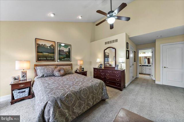 236 GREENBRIAR DR, West Chester, PA 19382