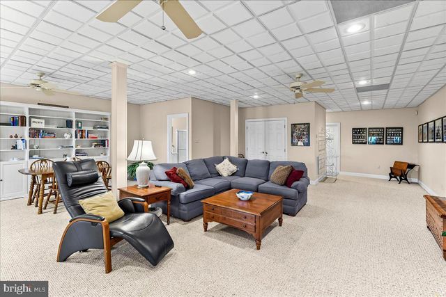 236 GREENBRIAR DR, West Chester, PA 19382