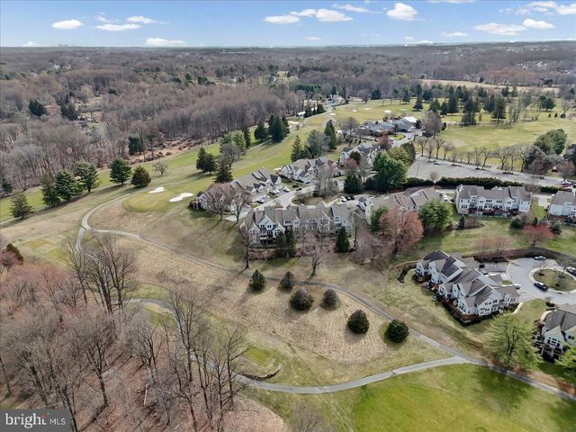 236 GREENBRIAR DR, West Chester, PA 19382