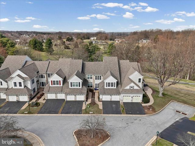 236 GREENBRIAR DR, West Chester, PA 19382