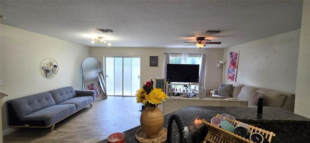 4555 LIMERICK DRIVE, Tampa, FL 33610