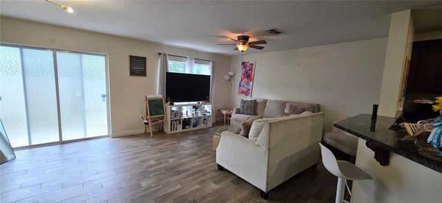 4555 LIMERICK DRIVE, Tampa, FL 33610