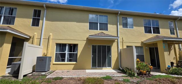 4555 LIMERICK DRIVE, Tampa, FL 33610