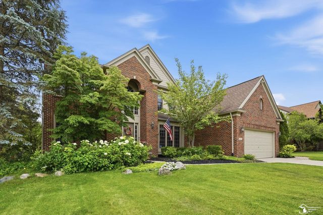 5040 cherry blossom circle Circle, West Bloomfield Twp, MI 48324