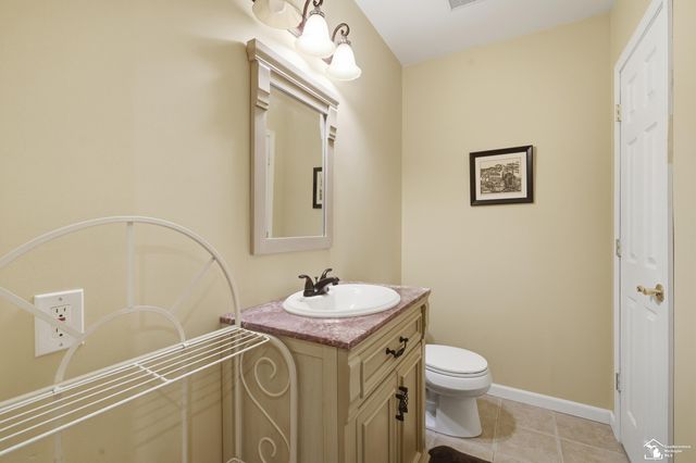 5040 cherry blossom circle Circle, West Bloomfield Twp, MI 48324
