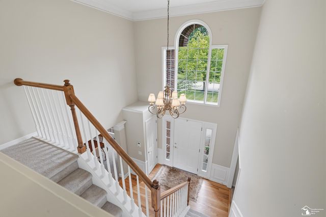 5040 cherry blossom circle Circle, West Bloomfield Twp, MI 48324