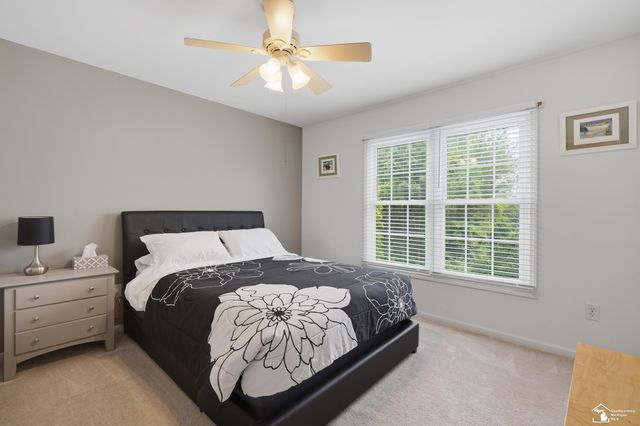 5040 cherry blossom circle Circle, West Bloomfield Twp, MI 48324