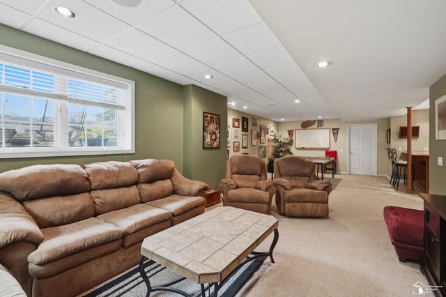 5040 cherry blossom circle Circle, West Bloomfield Twp, MI 48324
