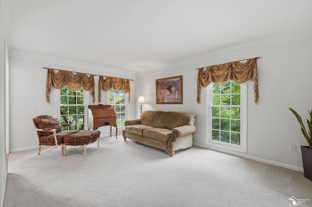 5040 cherry blossom circle Circle, West Bloomfield Twp, MI 48324