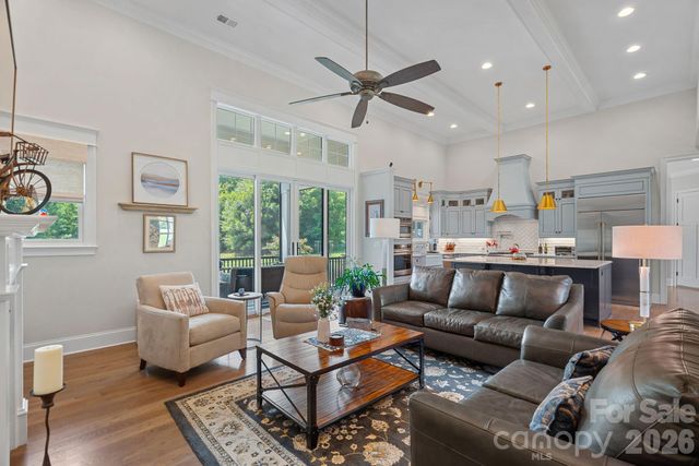 2889 mount Pleasant Road, Sherrills Ford, NC 28673