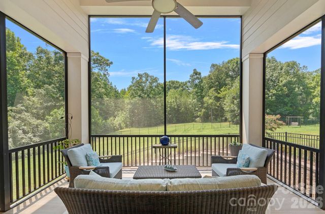 2889 mount Pleasant Road, Sherrills Ford, NC 28673