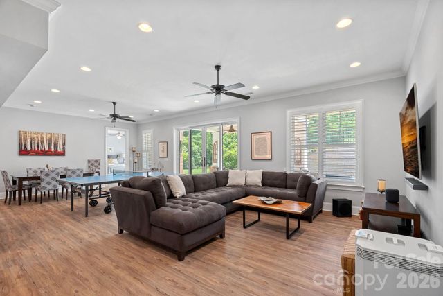 2889 mount Pleasant Road, Sherrills Ford, NC 28673