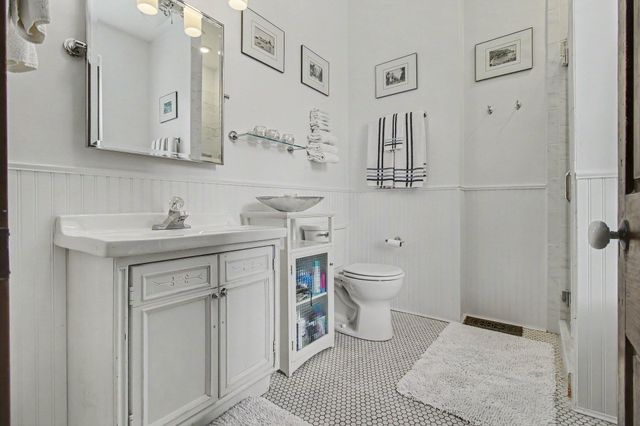 127 West Robbins Street, Covington, KY 41011