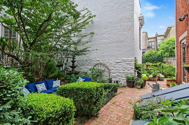 127 West Robbins Street, Covington, KY 41011