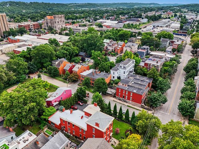 127 West Robbins Street, Covington, KY 41011