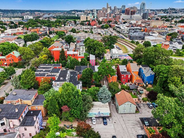 127 West Robbins Street, Covington, KY 41011