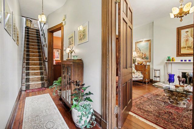 127 West Robbins Street, Covington, KY 41011