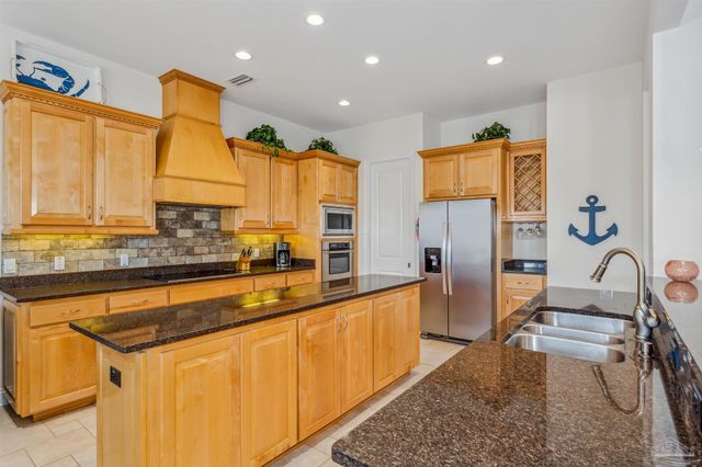 5 Calle Juela, Pensacola Beach, FL 32561