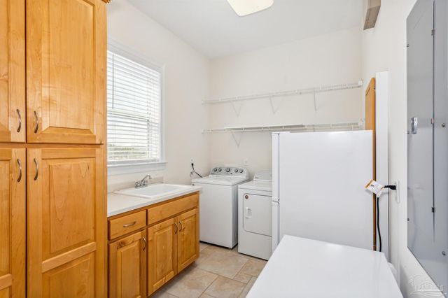 5 Calle Juela, Pensacola Beach, FL 32561