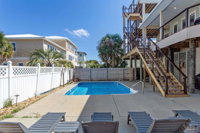 5 Calle Juela, Pensacola Beach, FL 32561