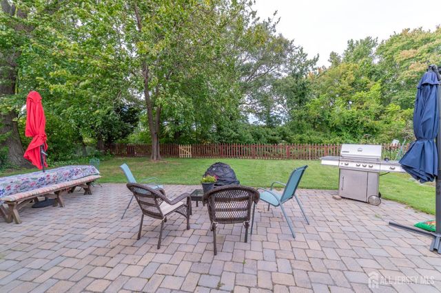 75 Boulevard West, Old Bridge, NJ 07735