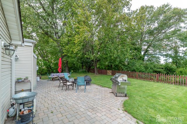75 Boulevard West, Old Bridge, NJ 07735