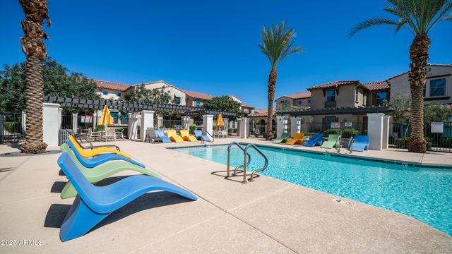 3855 S MCQUEEN Road 60, Chandler, AZ 85286