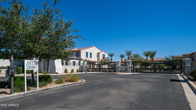 3855 S MCQUEEN Road 60, Chandler, AZ 85286