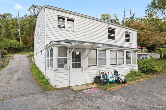 312 E Ofallon Drive, Caseyville, IL 62232