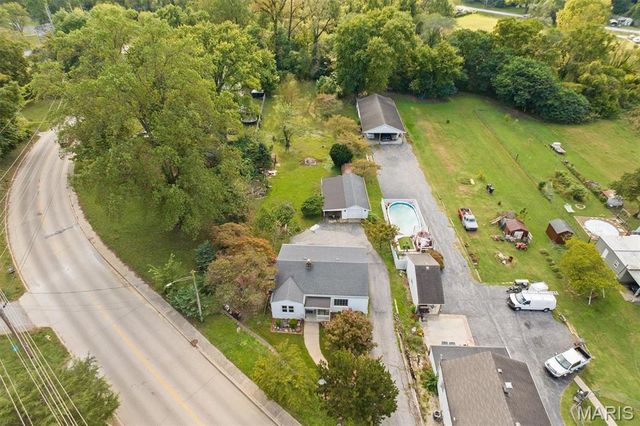 312 E Ofallon Drive, Caseyville, IL 62232