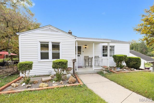 312 E Ofallon Drive, Caseyville, IL 62232