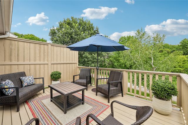 5925 Ep True Parkway 7, West Des Moines, IA 50266